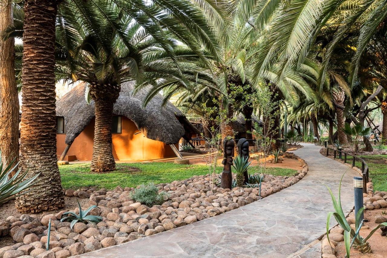 Omaruru Game Lodge ภายนอก รูปภาพ