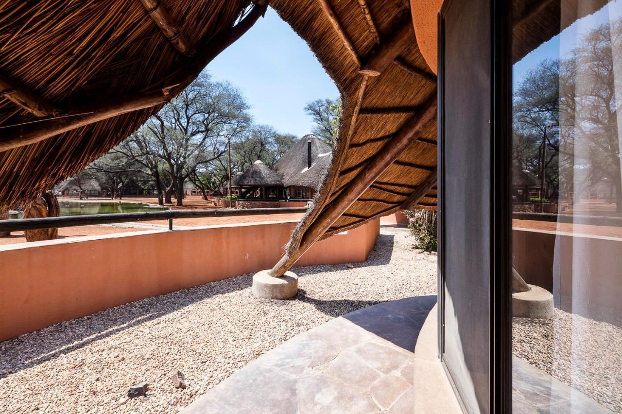 Omaruru Game Lodge ภายนอก รูปภาพ